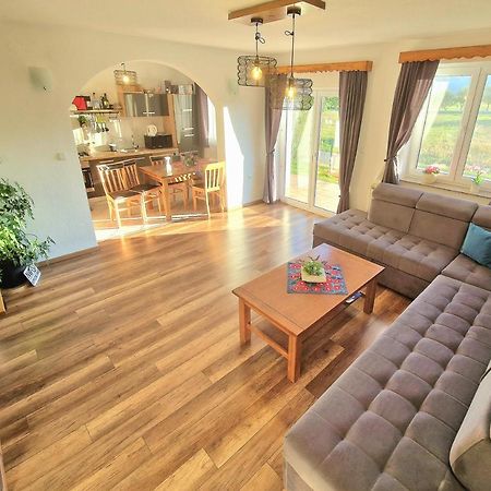 Holiday Home Melani Sinac Exterior photo