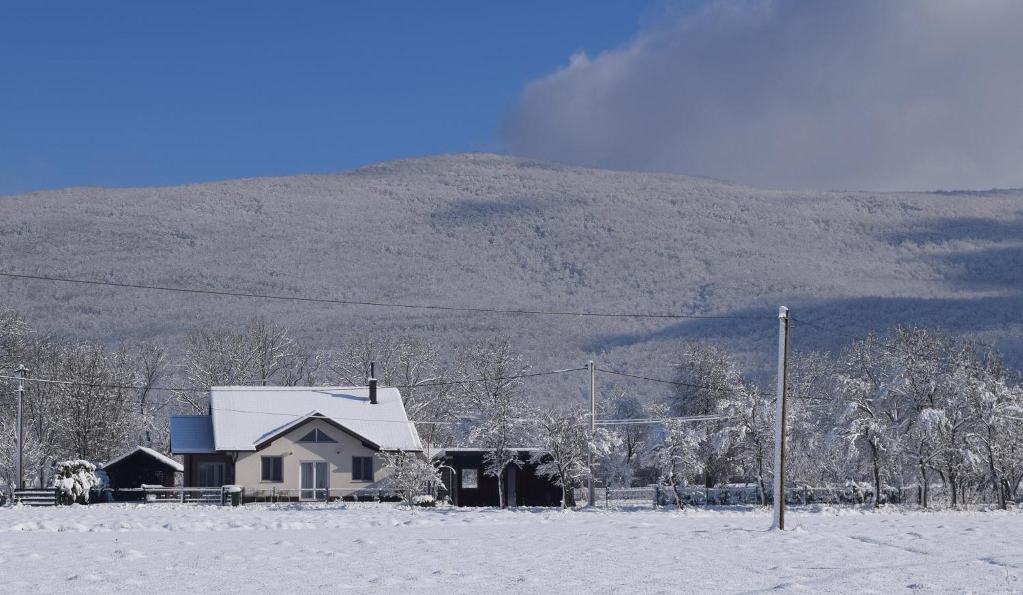 Holiday Home Melani Sinac Exterior photo